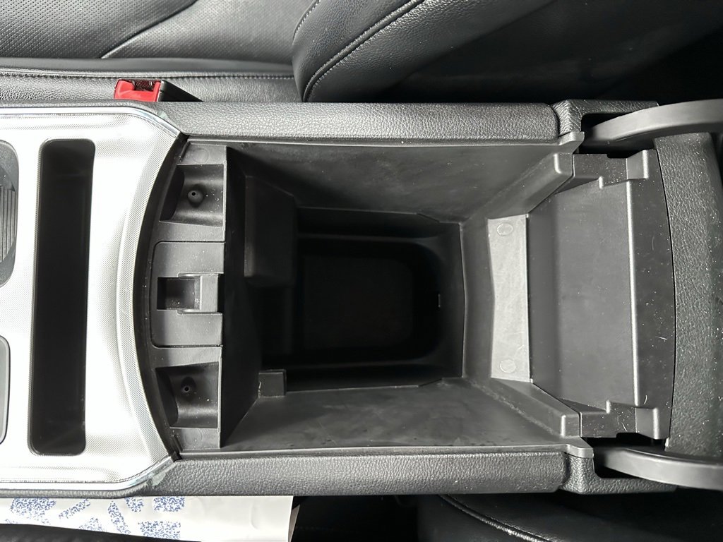 Used 2022 Ford Edge Titanium w/ Equipment Group 301A image 34