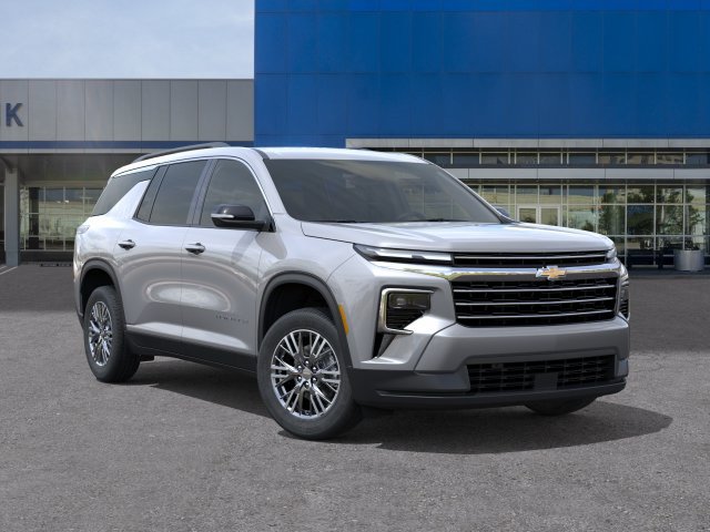 New 2027 Chevrolet Traverse LT w/ Driver Confidence Package FWD image 7