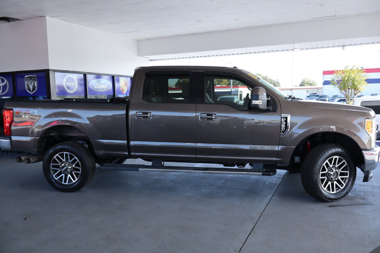Used 2017 Ford F350 Lariat w/ Lariat Value Package image 5