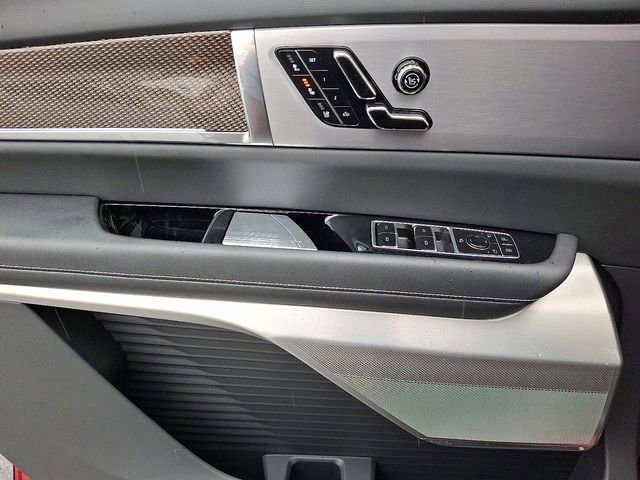 New 2026 Cadillac Vistiq Luxury w/ LPO, Floor Liner Package image 8