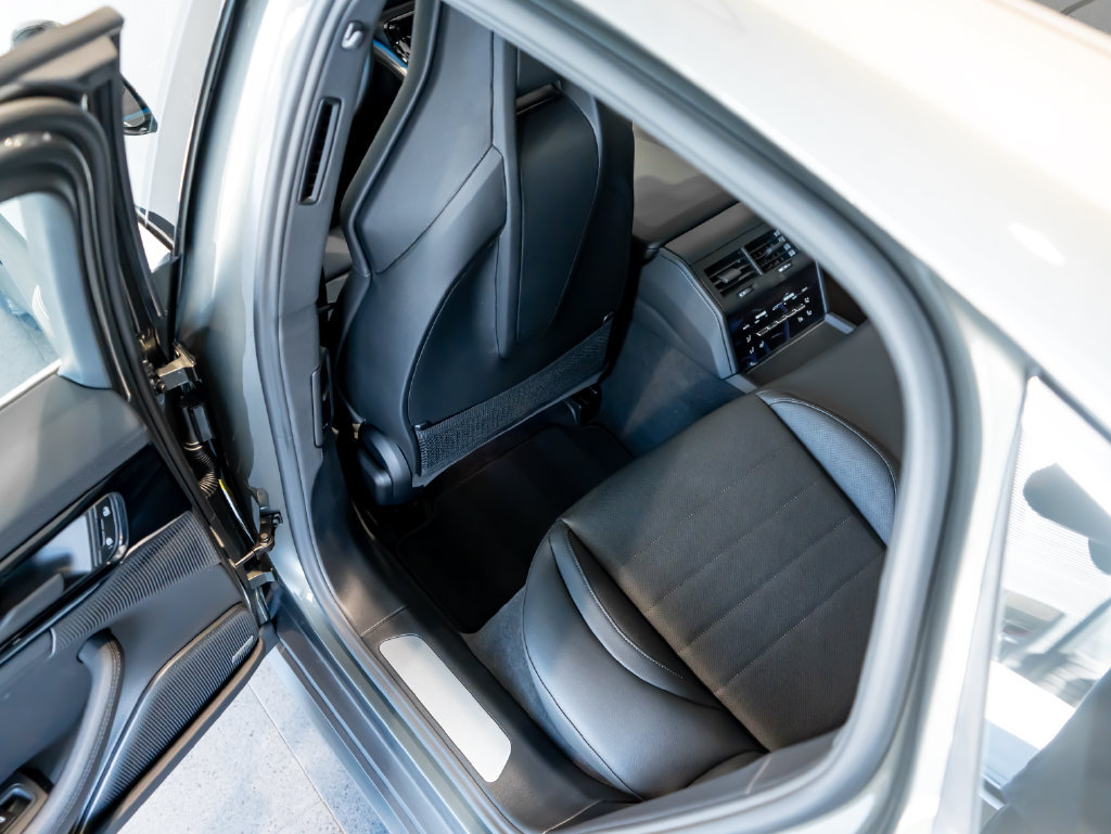 New 2026 Porsche Panamera 4 AWD/4WD image 21