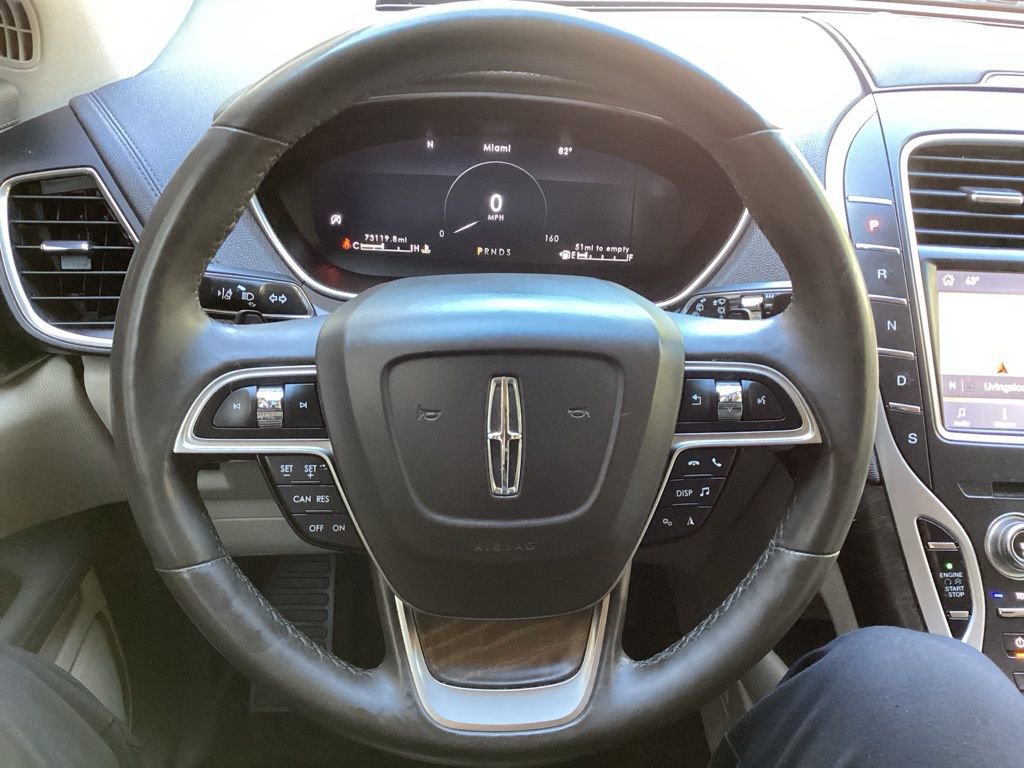 Used 2019 Lincoln Nautilus Select image 44