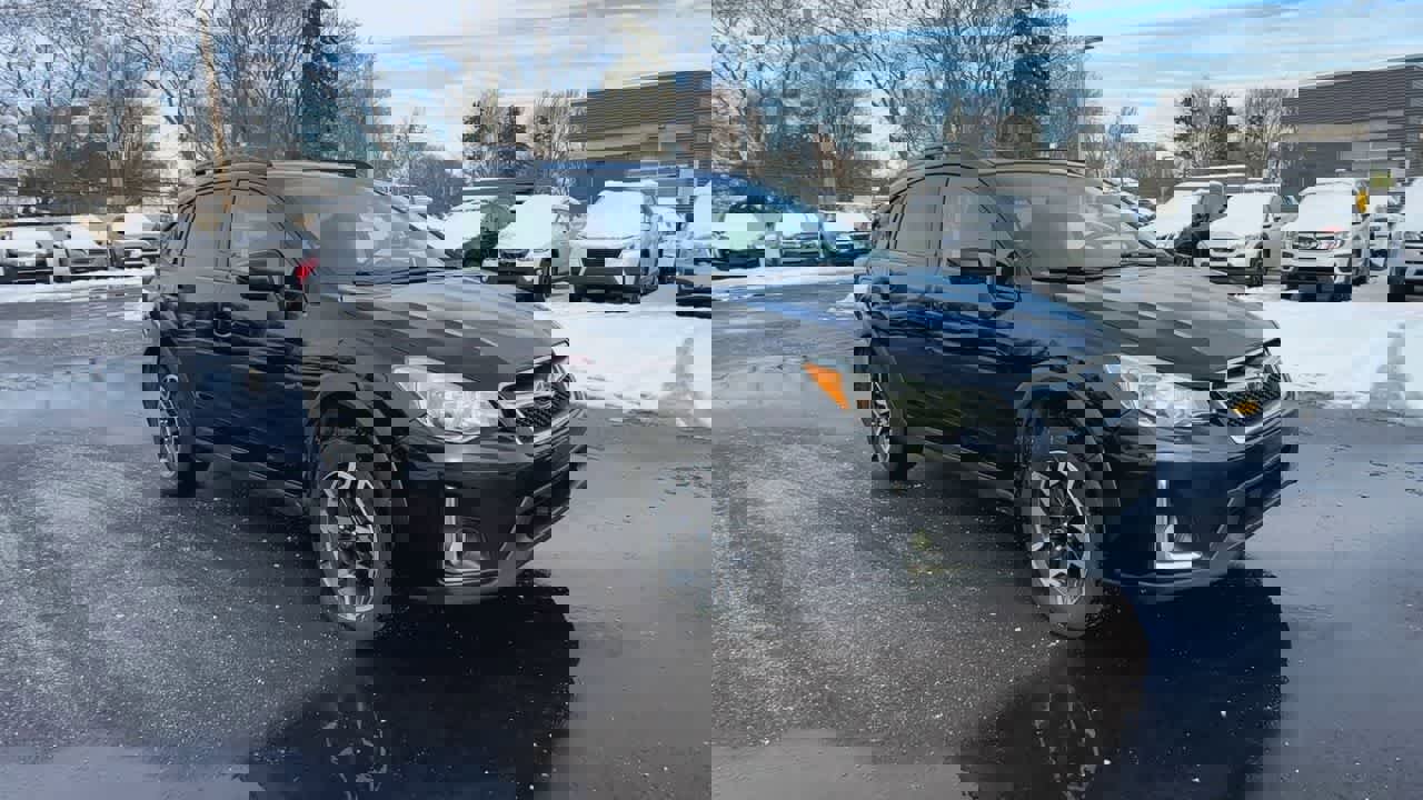 Used 2017 Subaru Crosstrek 2.0i Premium w/ Moonroof Package image 2