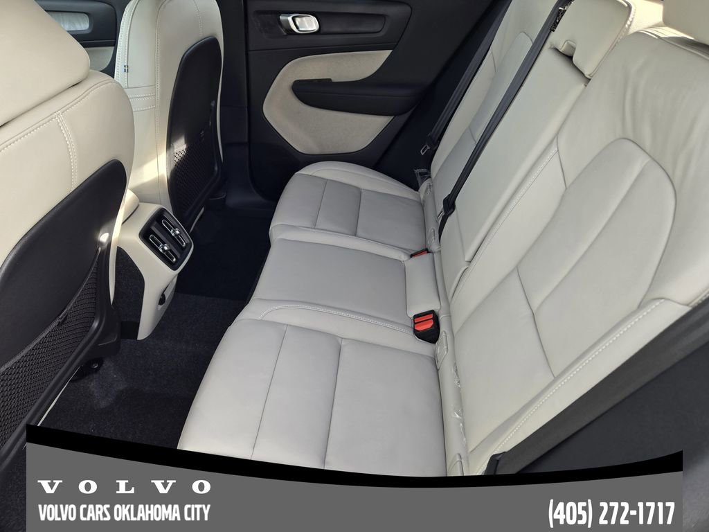 New 2026 Volvo XC40 B5 Plus w/ Protection Package Premier image 31