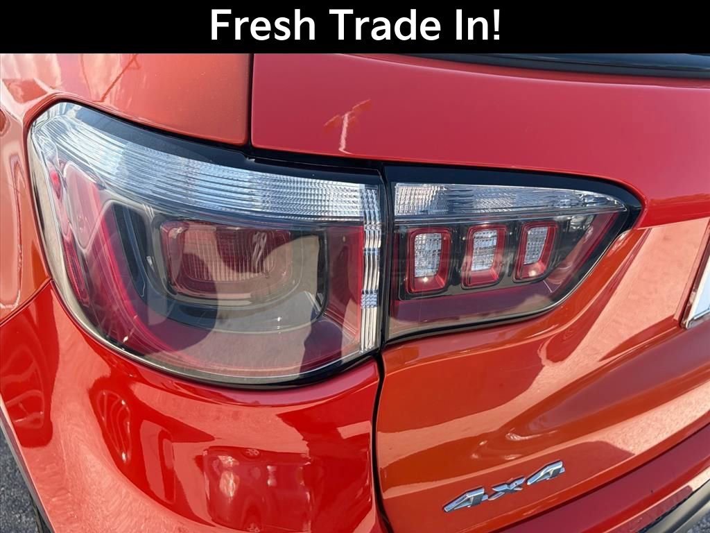 Used 2018 Jeep Compass Sport w/ Tech Group image 10