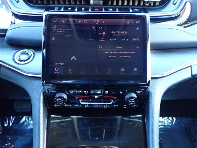 Used 2023 Jeep Grand Cherokee 4WD 4xe w/ Luxury Tech Group II image 19