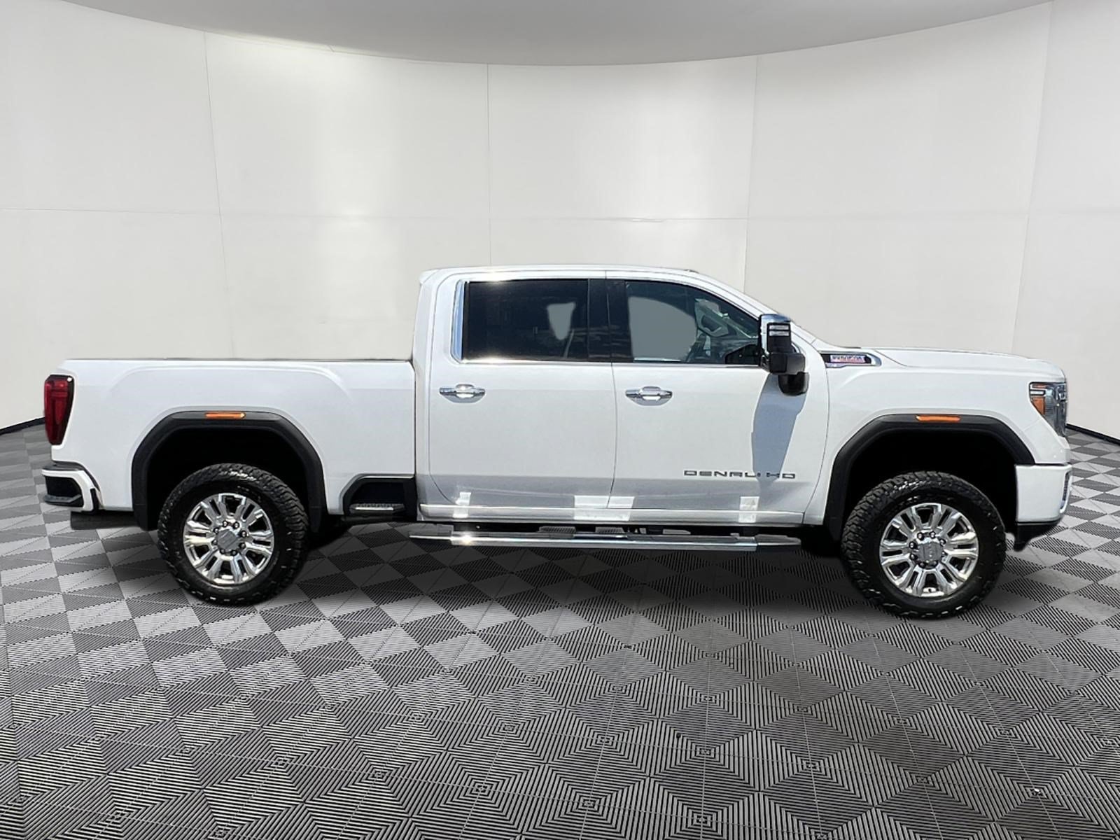 Used 2020 GMC Sierra 3500 Denali w/ Denali Ultimate Package AWD/4WD image 7