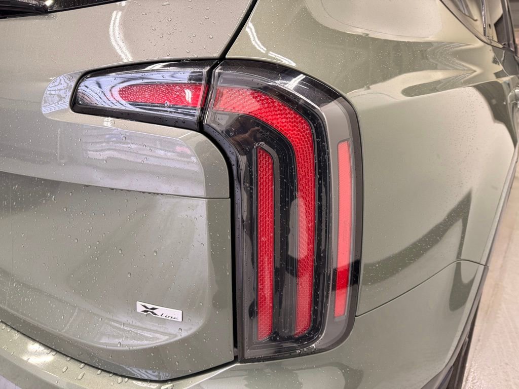 Used 2023 Kia Telluride SX image 5
