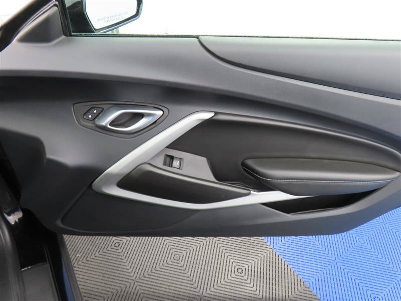 Used 2023 Chevrolet Camaro LT RWD image 31