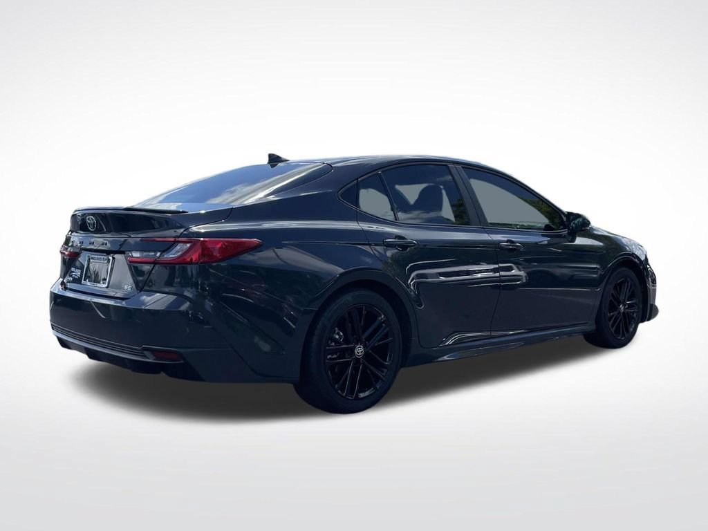 Used 2026 Toyota Camry SE w/ Convenience Package FWD image 7