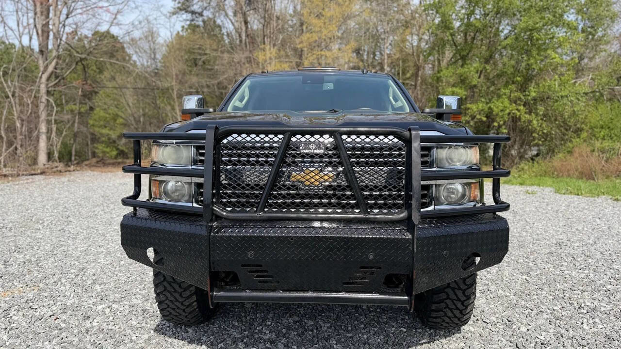 Used 2015 Chevrolet Silverado 3500 High Country w/ Duramax Plus Package image 2