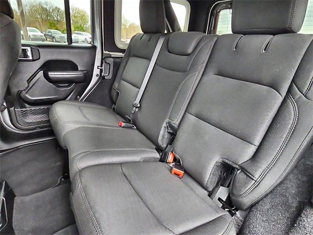 Used 2019 Jeep Wrangler Unlimited Sport image 20