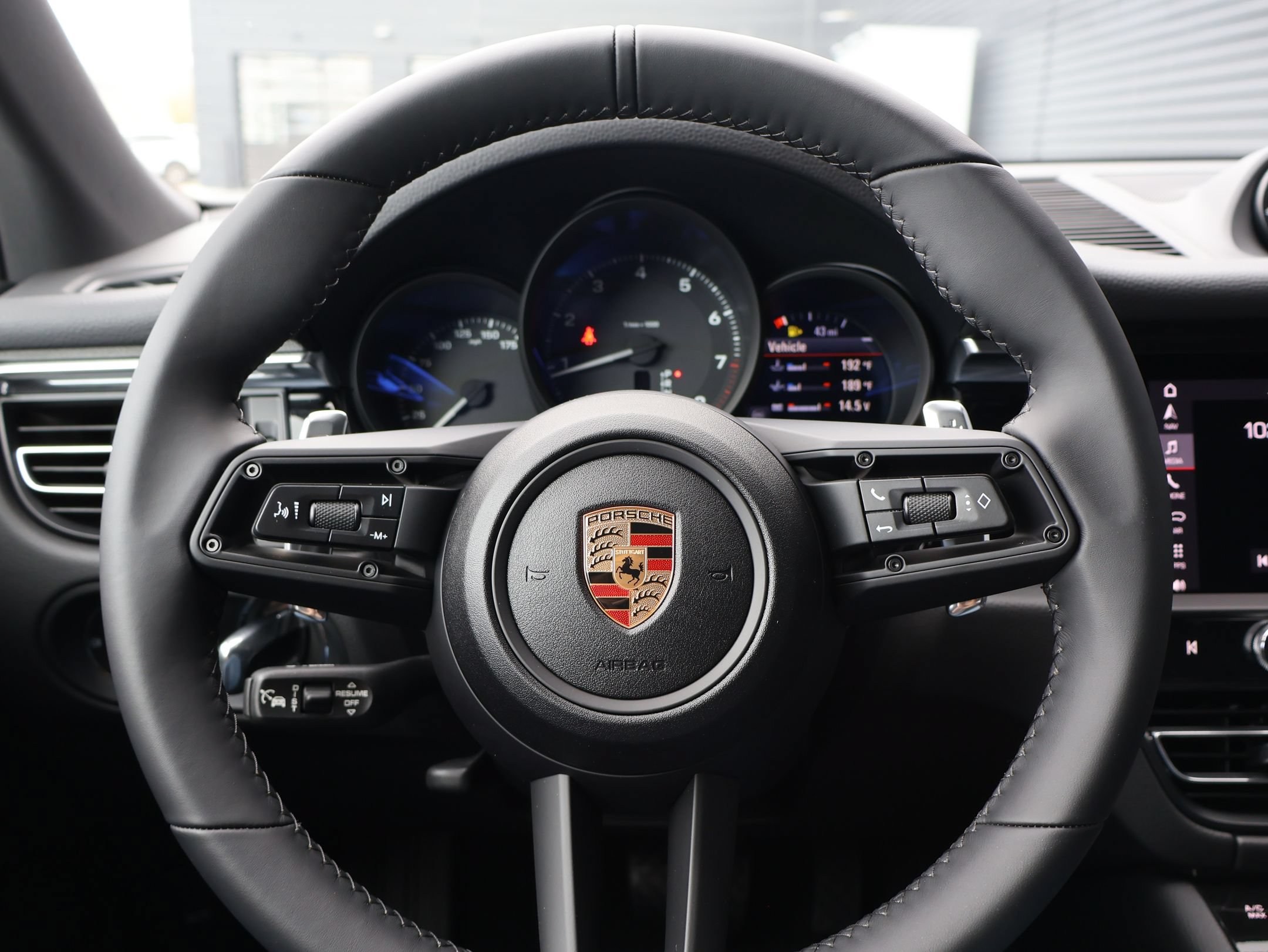 New 2026 Porsche Macan AWD/4WD image 16