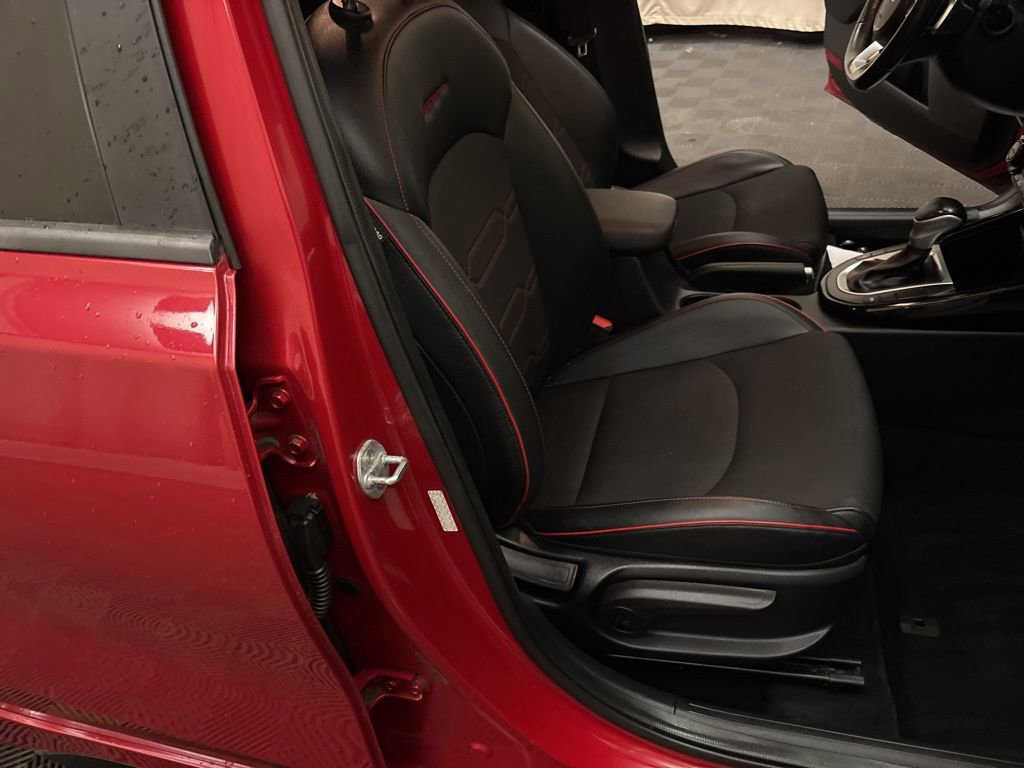 Used 2022 Kia Forte GT image 22