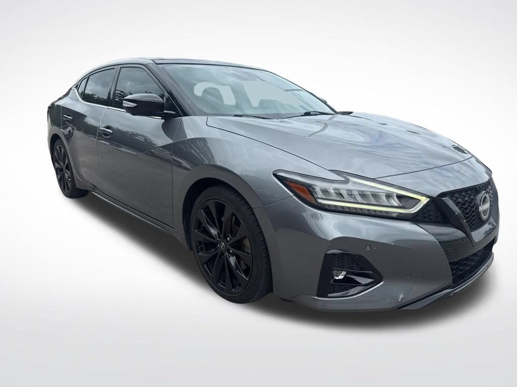 Certified 2023 Nissan Maxima SR w/ Sport Mat Group FWD image 3