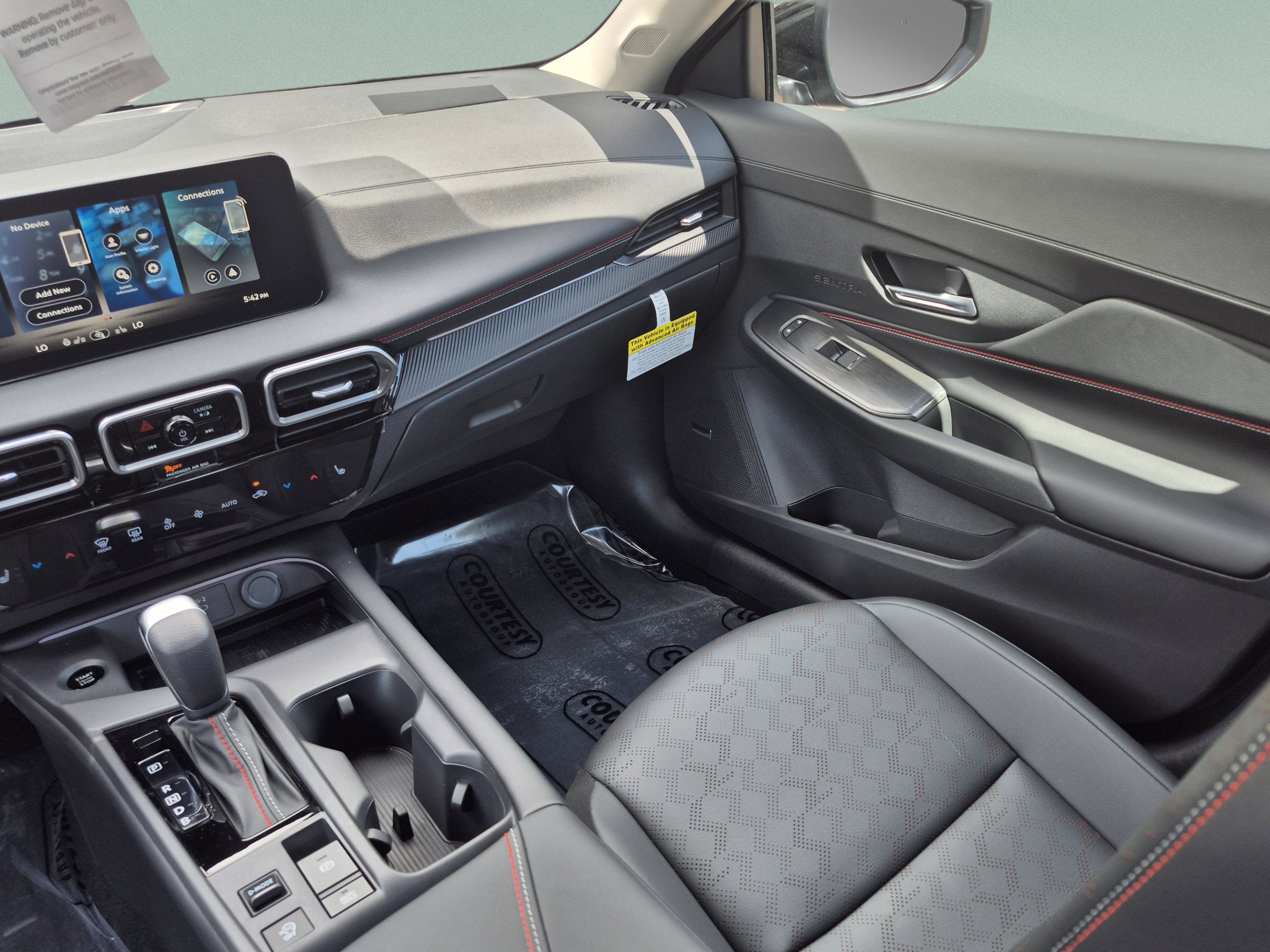 New 2026 Nissan Sentra SR w/ SR Premium Package FWD image 14