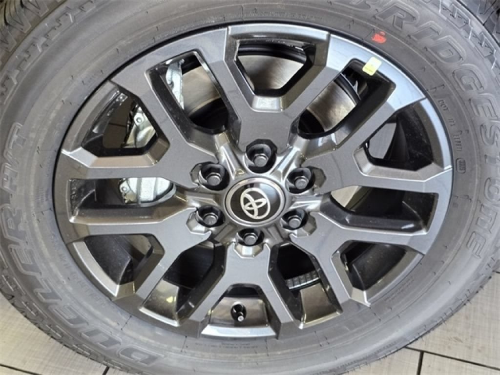 New 2026 Toyota Tundra Platinum AWD/4WD image 18