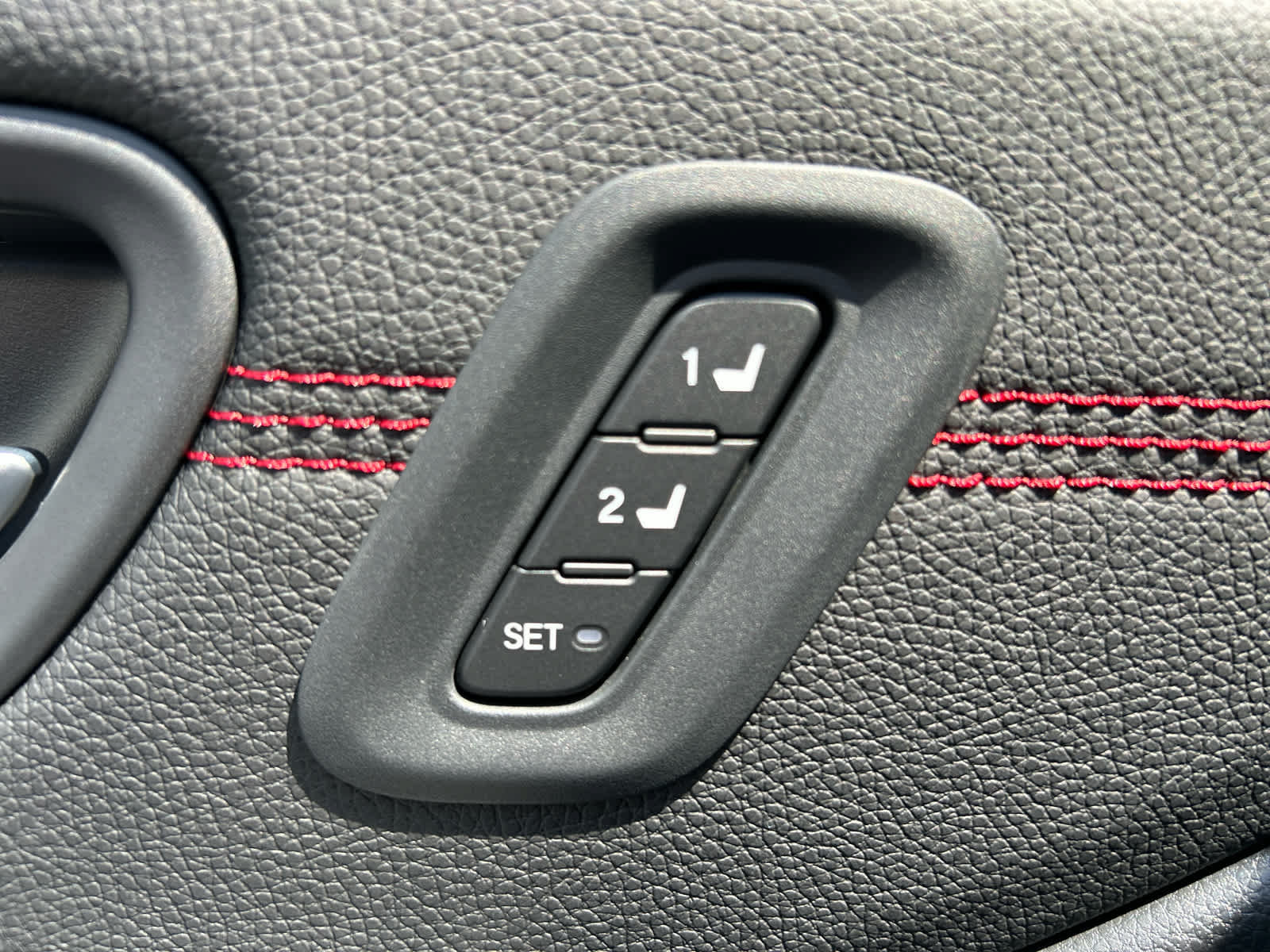Used 2026 Honda Pilot Black Edition image 7