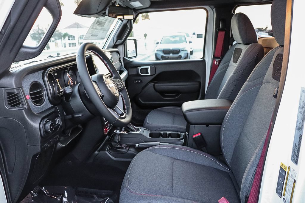 New 2026 Jeep Wrangler Unlimited Sport w/ Dual Top Group AWD/4WD image 19