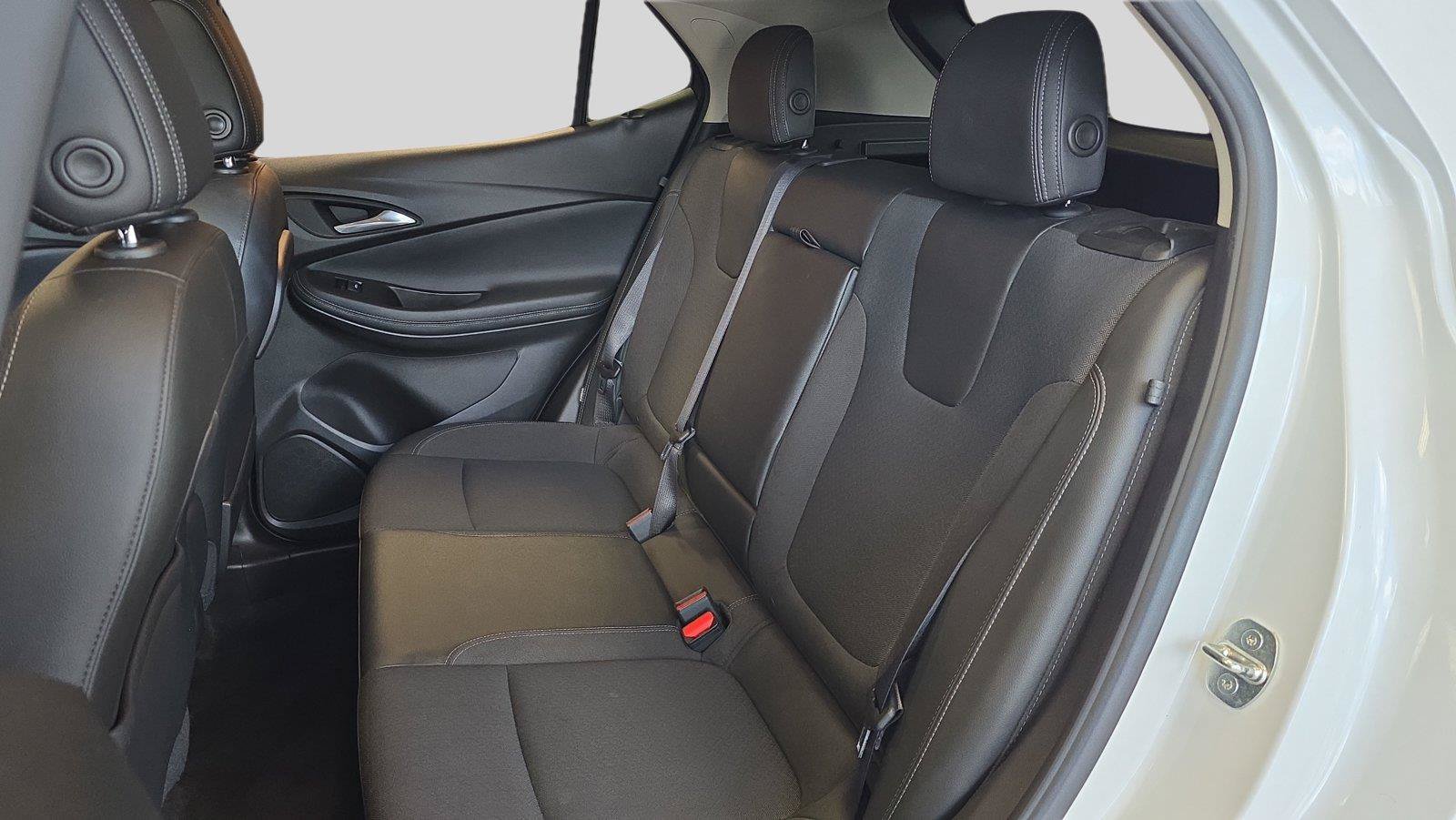 Used 2020 Buick Encore GX Select w/ Experience Buick Package FWD image 18