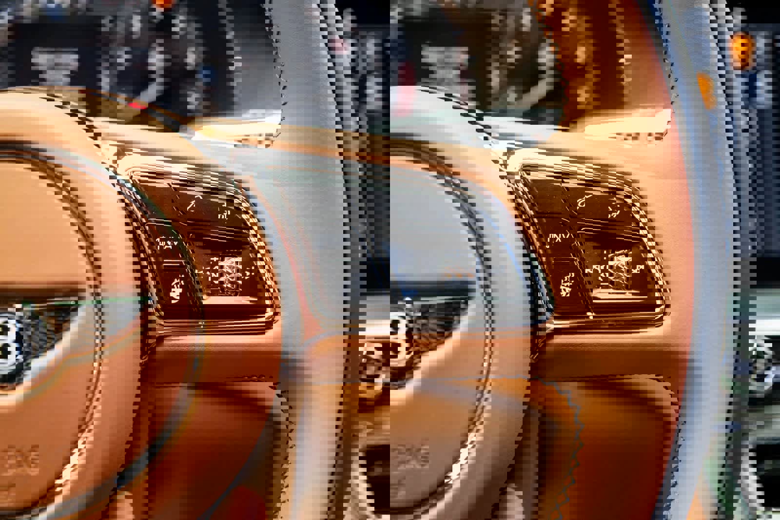 Used 2023 Bentley Flying Spur W12 image 35