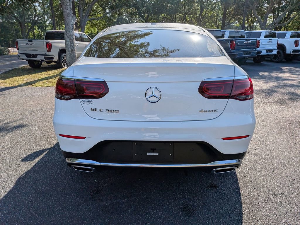 Used 2023 Mercedes-Benz GLC 300 4MATIC Coupe image 5