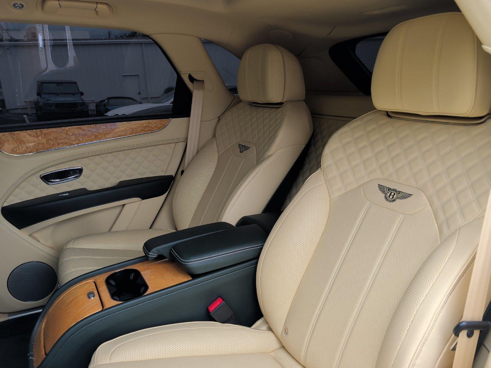 Used 2021 Bentley Bentayga Speed AWD/4WD image 12