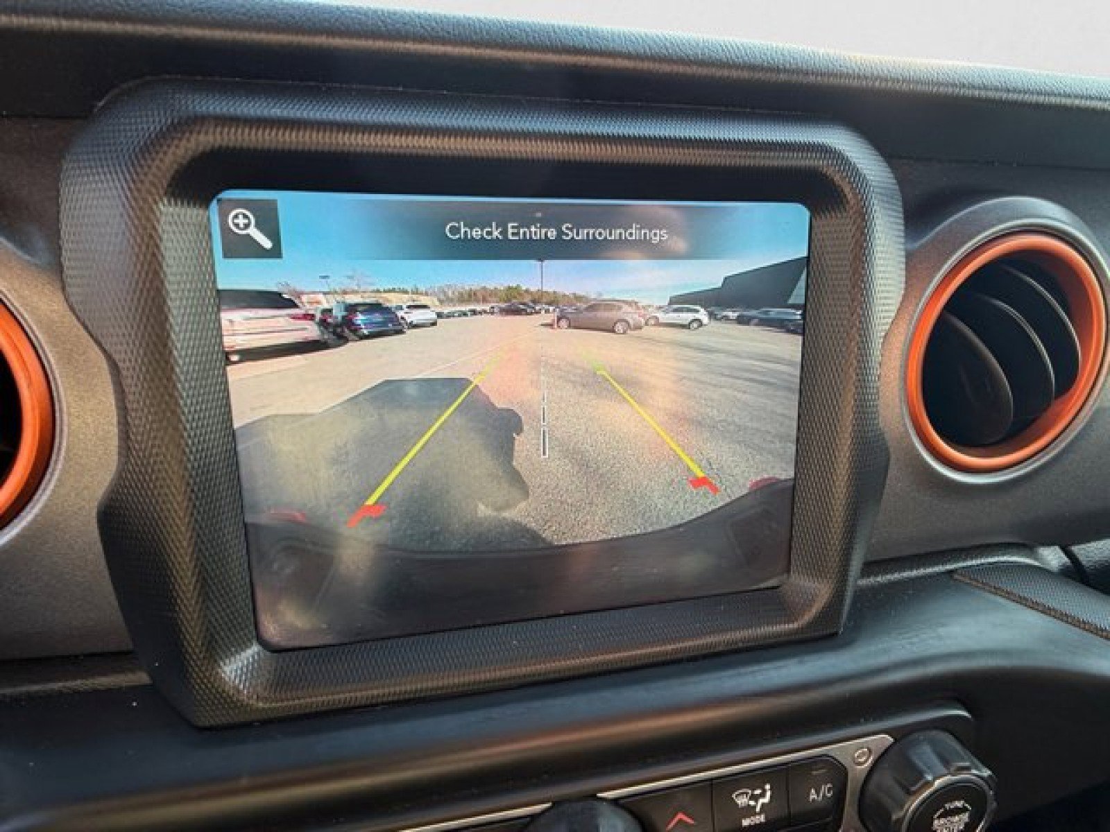 Used 2021 Jeep Gladiator Mojave image 15