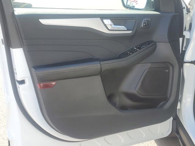 Certified 2023 Ford Escape Platinum w/ Premium Technology Package AWD/4WD image 8