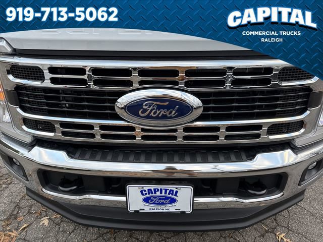 New 2026 Ford F350 XL w/ XL Chrome Package image 10
