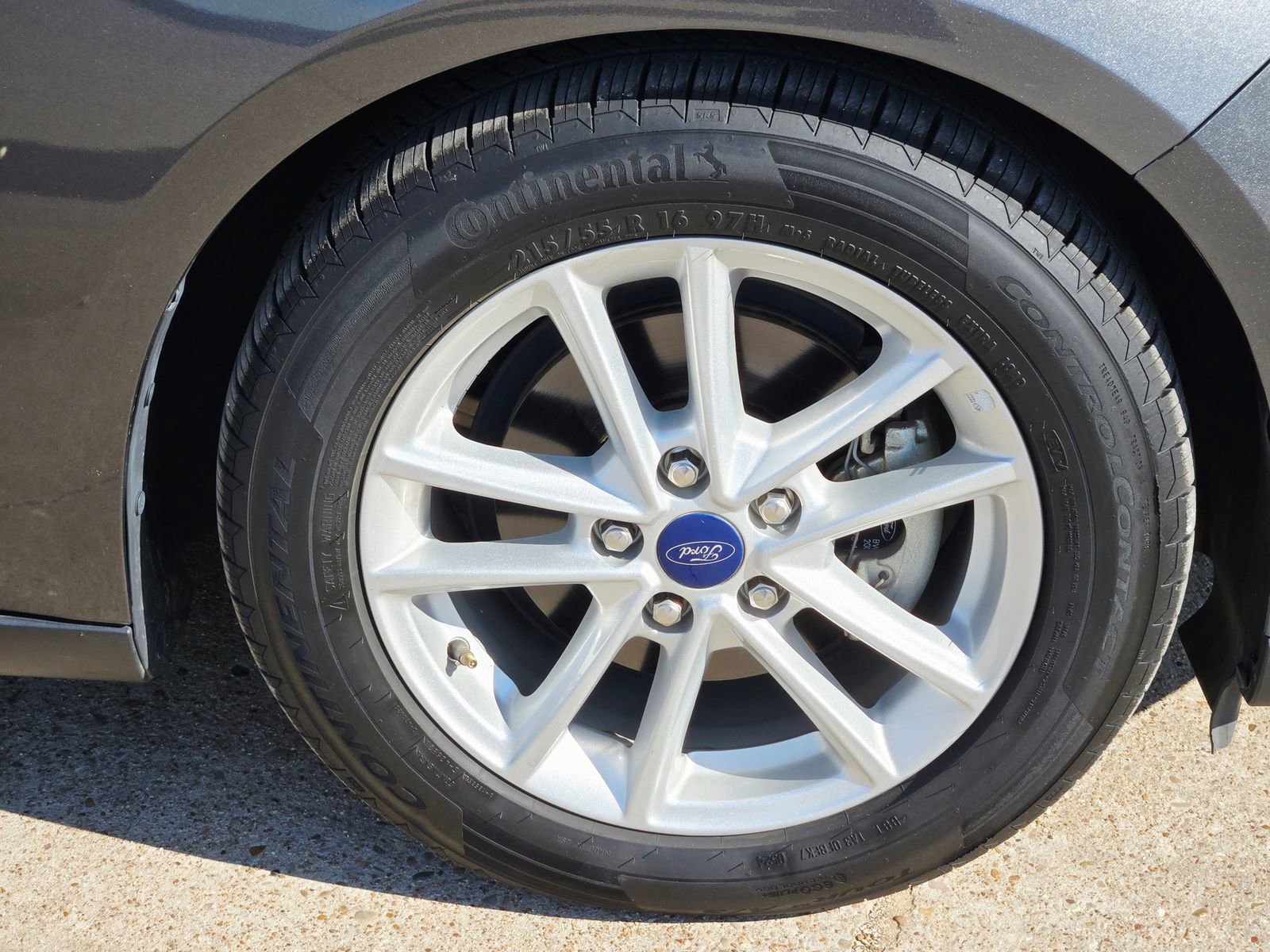 Used 2016 Ford Focus SE image 7