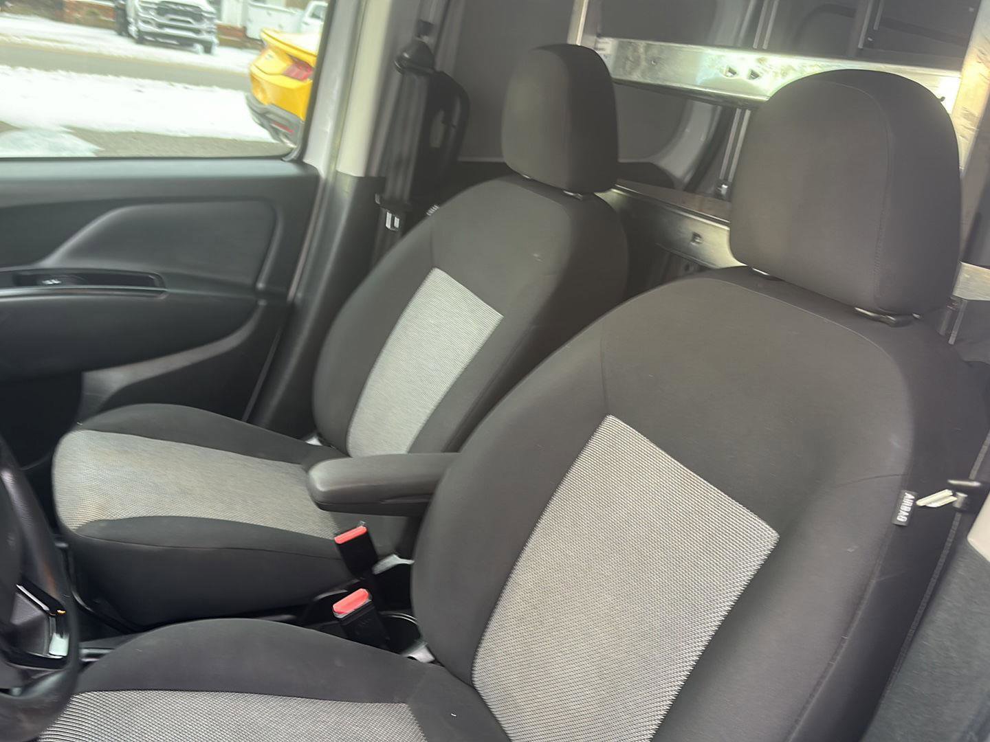 Used 2020 RAM ProMaster City Tradesman image 13