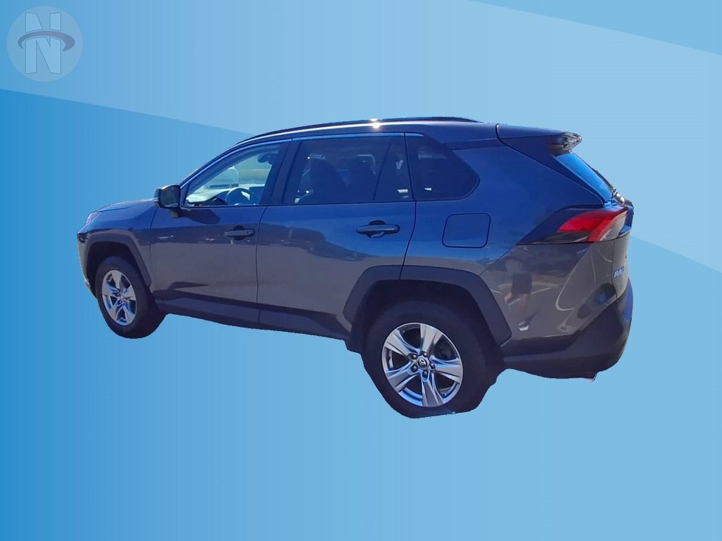 Used 2022 Toyota RAV4 XLE w/ Convenience Package AWD/4WD image 6