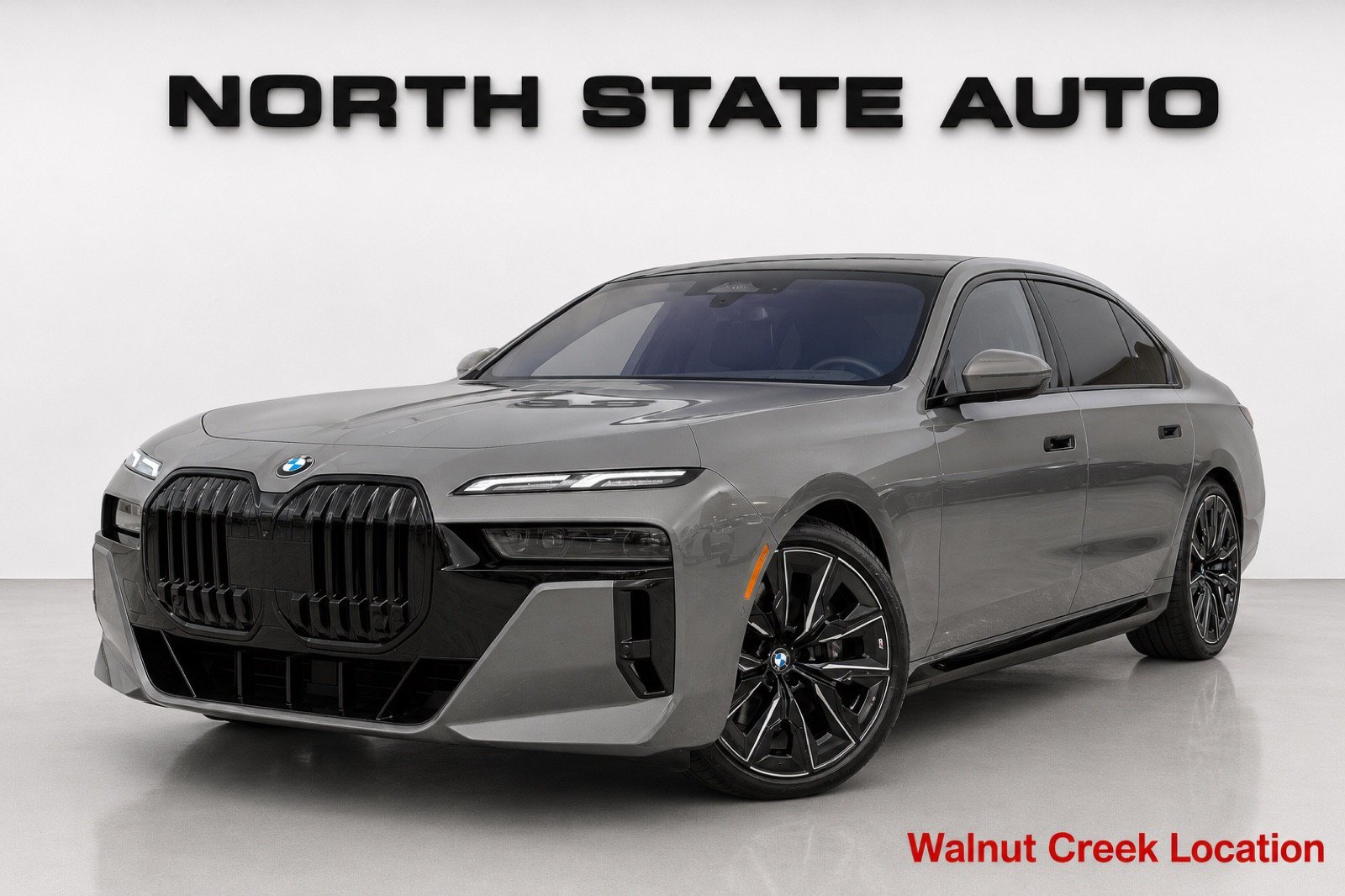 Used 2023 BMW 740i w/ Parking Assistance Package