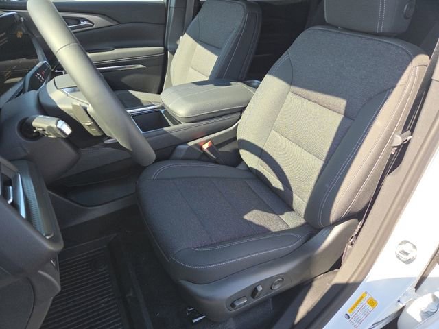New 2026 Chevrolet Traverse LT w/ Driver Confidence Package FWD image 24