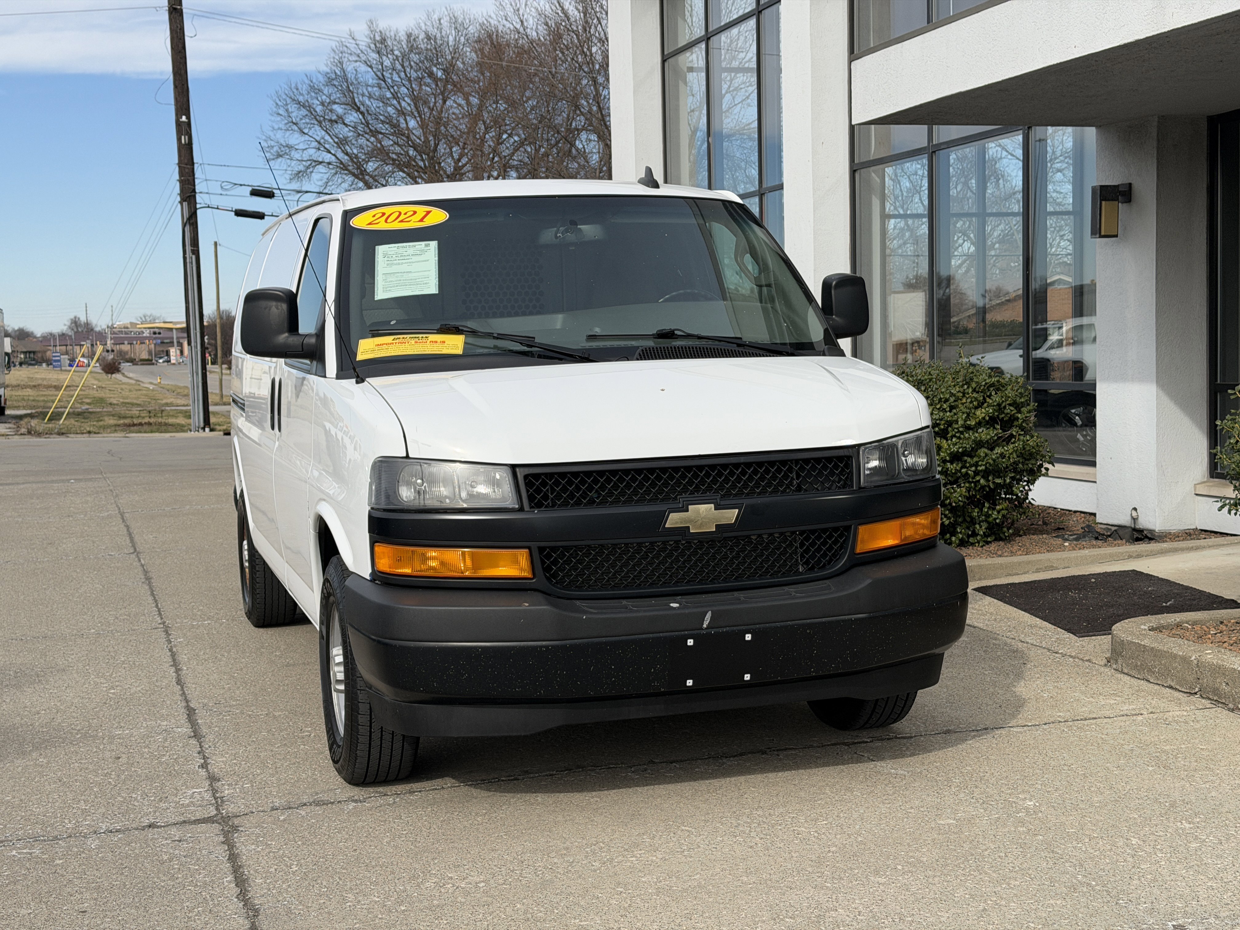 Used 2021 Chevrolet Express 2500 w/ Driver Convenience Package image 14