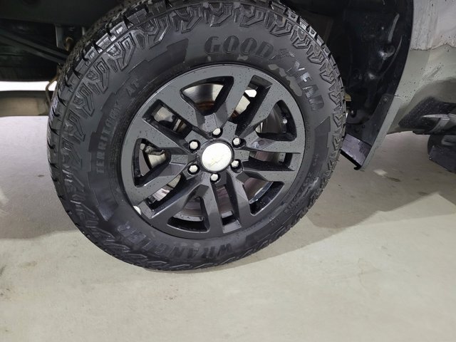 Used 2019 Chevrolet Silverado 1500 LT w/ All-Star Edition image 24