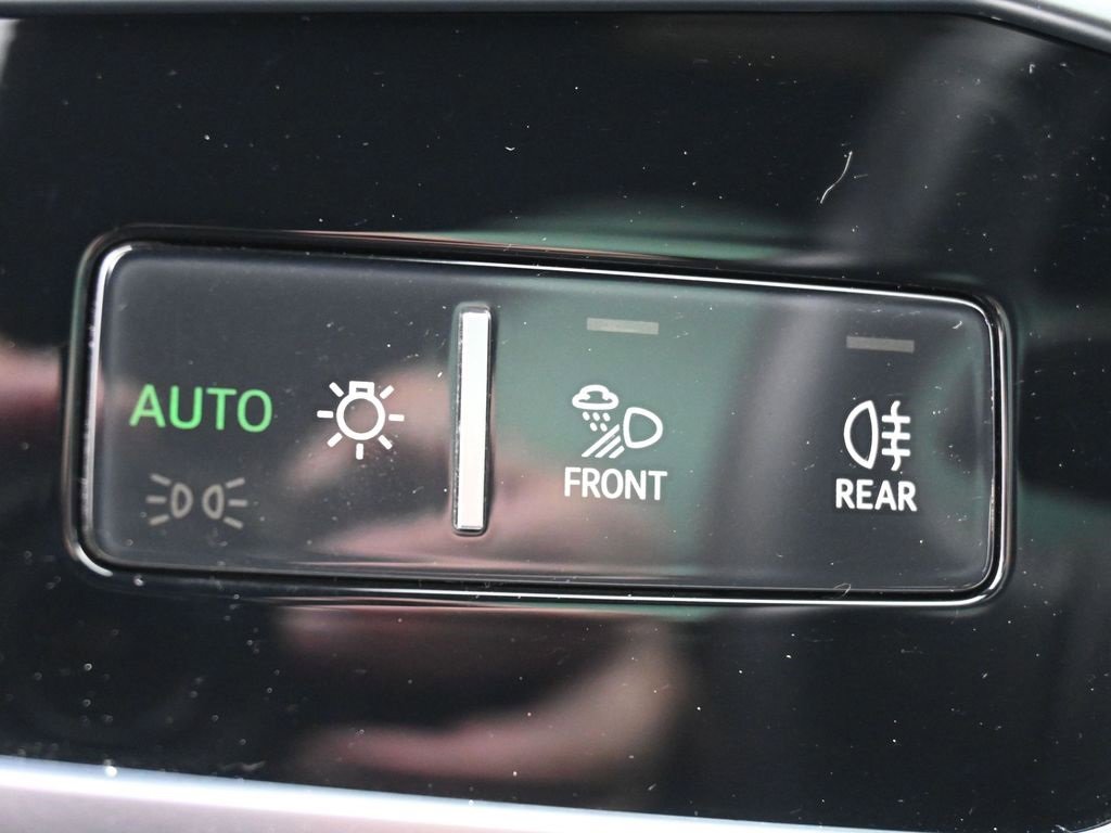 Used 2021 Audi RS 7 Sportback w/ RS 7 Executive Package image 19