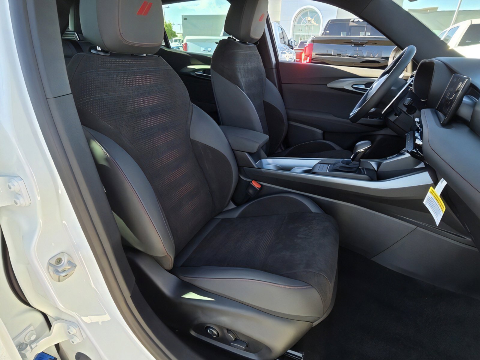 New 2025 Dodge Hornet R/T image 19