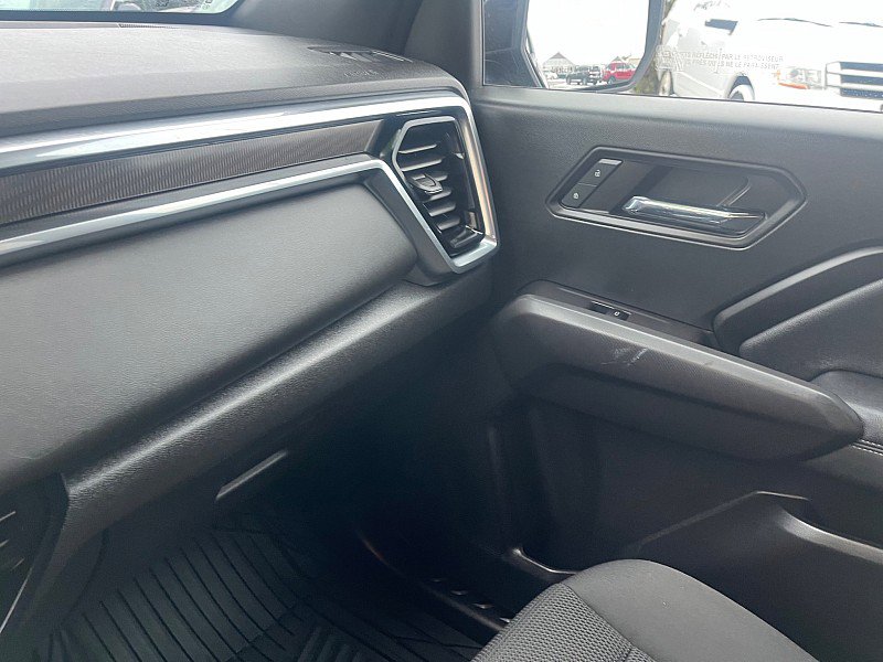 Used 2023 GMC Canyon Elevation w/ Convenience Package image 31