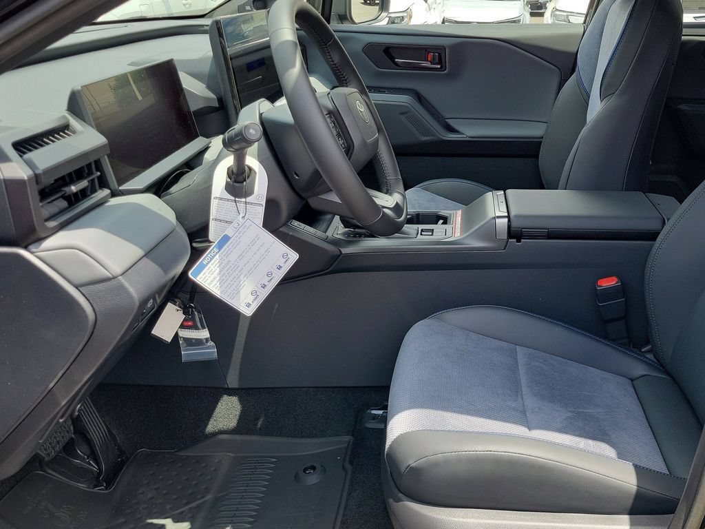 New 2026 Toyota RAV4 XSE AWD/4WD image 20