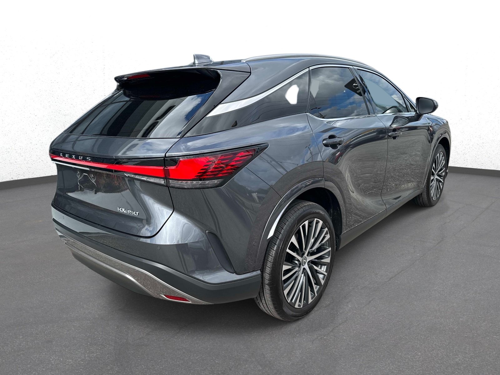 Used 2026 Lexus RX 350 Premium Plus w/ Convenience Package FWD image 3