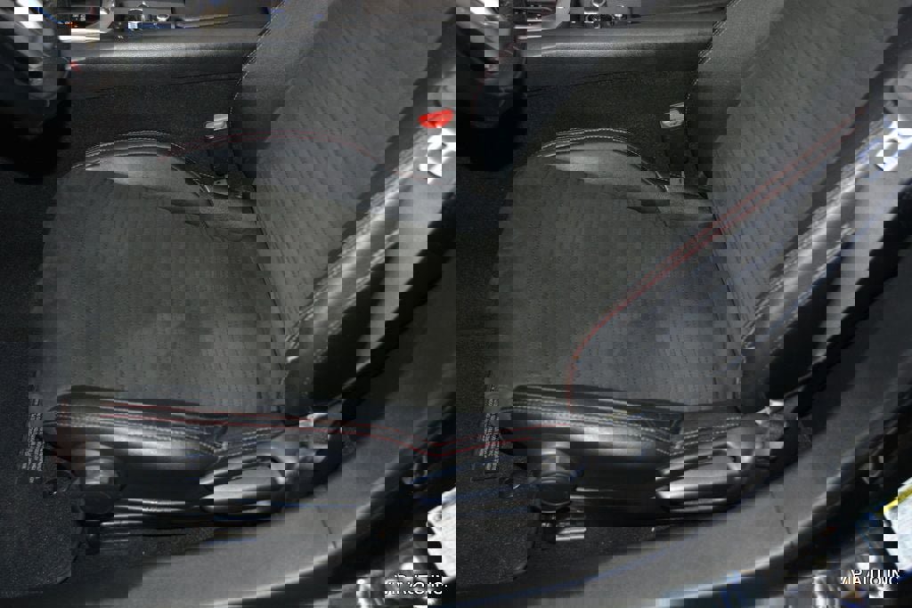 Used 2017 FIAT 124 Spider Abarth RWD image 19