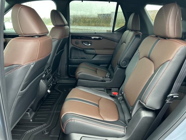 New 2026 Honda Pilot TrailSport image 18