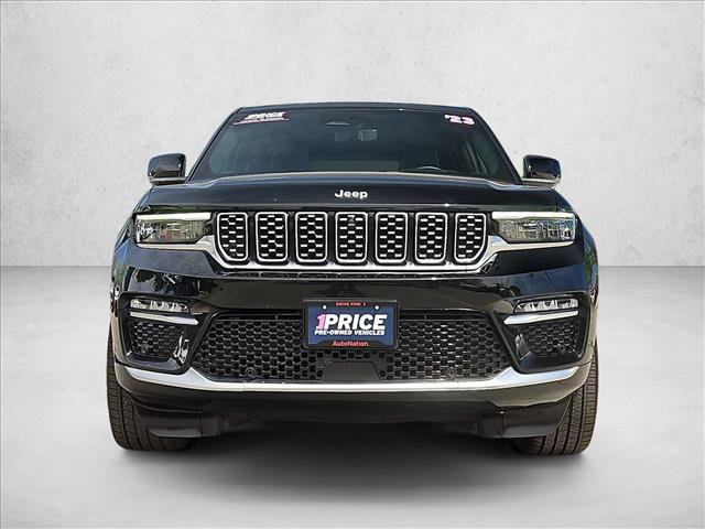 Used 2023 Jeep Grand Cherokee Summit AWD/4WD image 2
