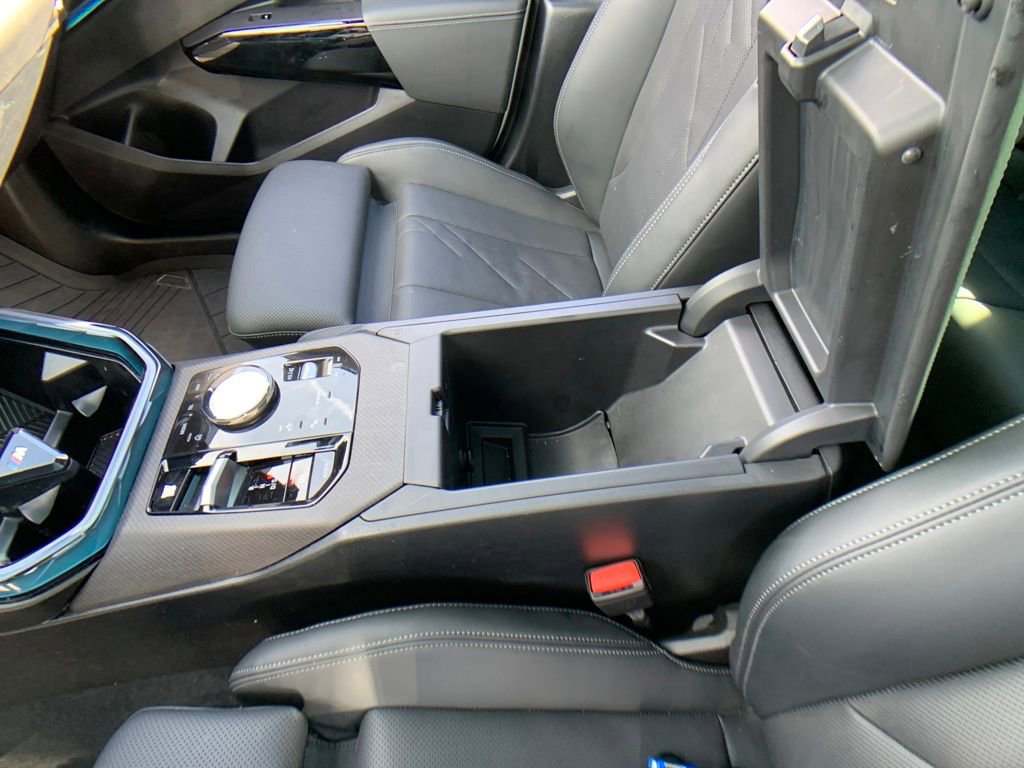 Used 2025 BMW X3 M50 w/ Premium Package image 26