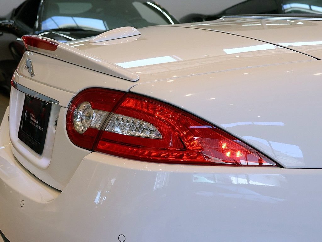 Used 2014 Jaguar XK Convertible RWD image 22