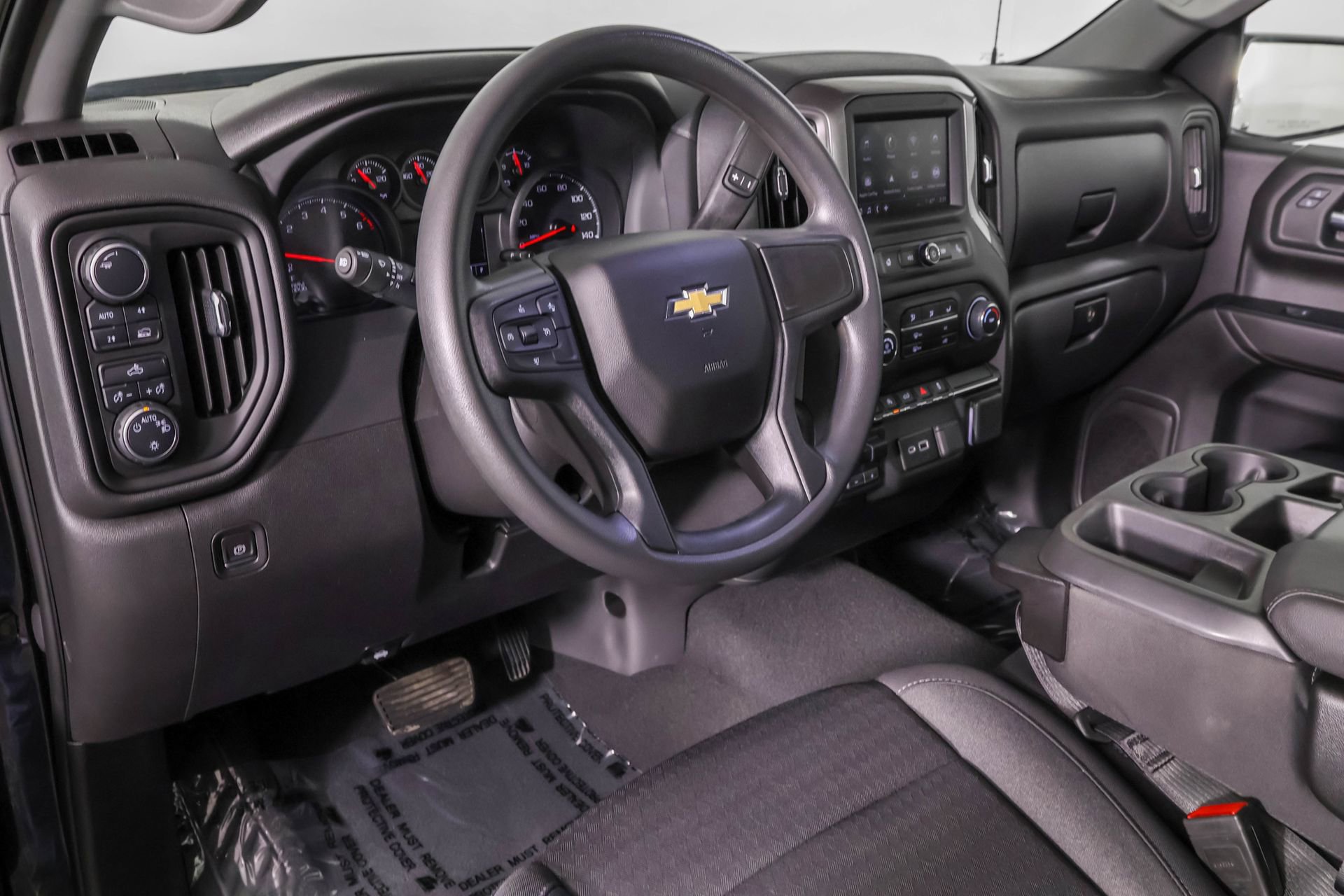 Used 2023 Chevrolet Silverado 1500 Custom AWD/4WD image 3
