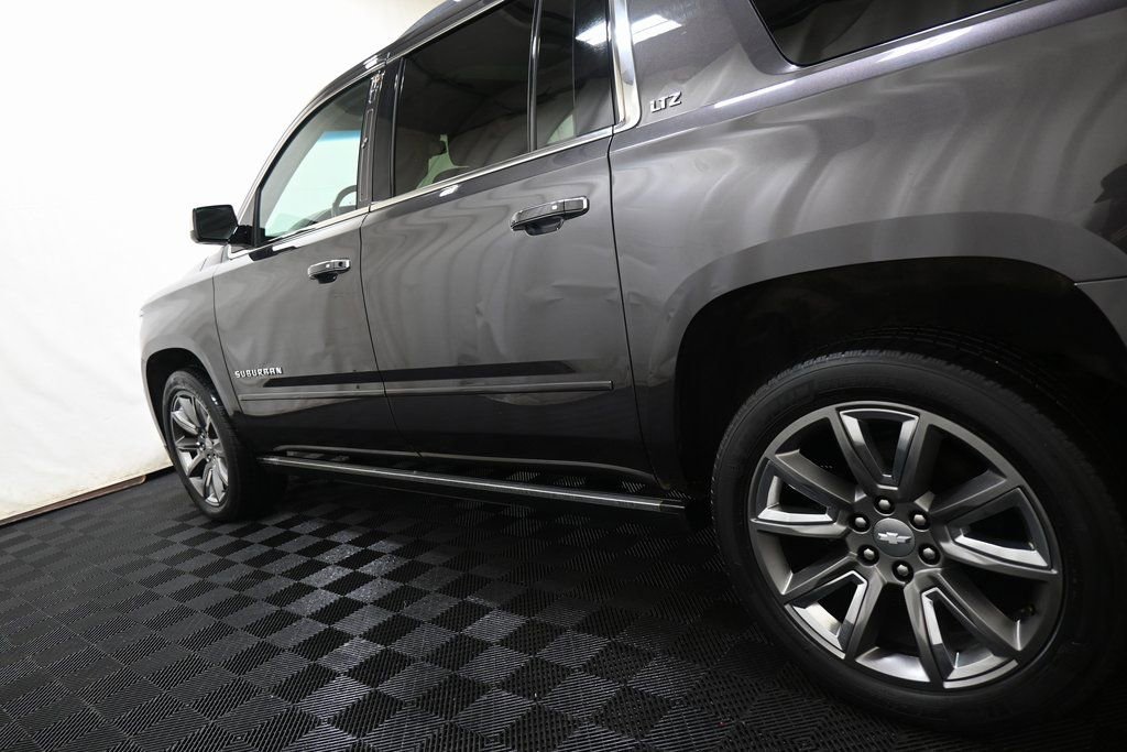 Used 2015 Chevrolet Suburban LTZ image 12