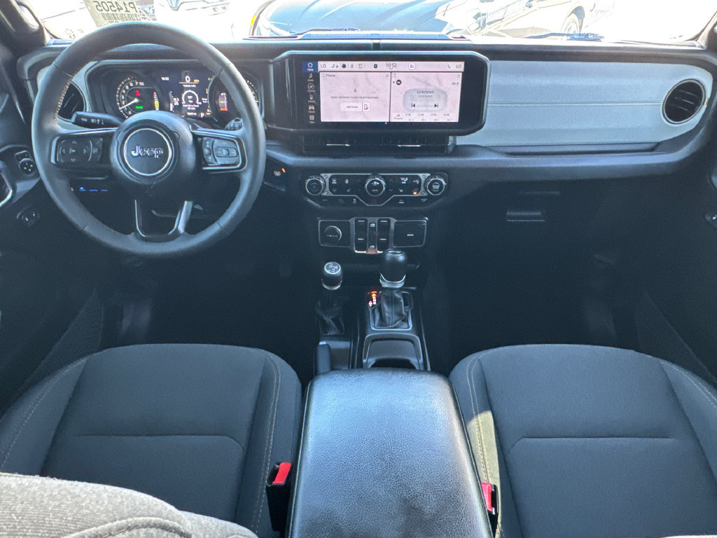 Used 2024 Jeep Wrangler Unlimited w/ Convenience Group AWD/4WD image 20